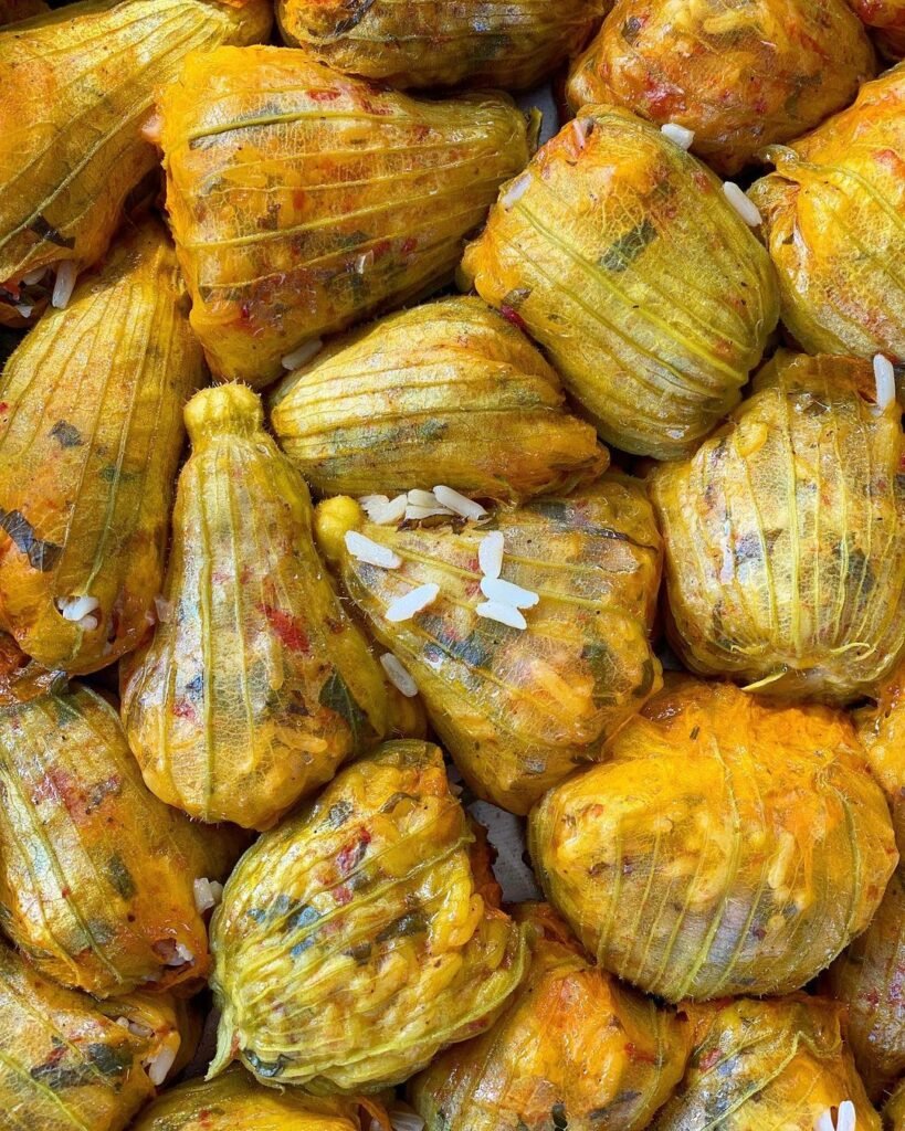 Stuffed zucchini flowers, Anthous.