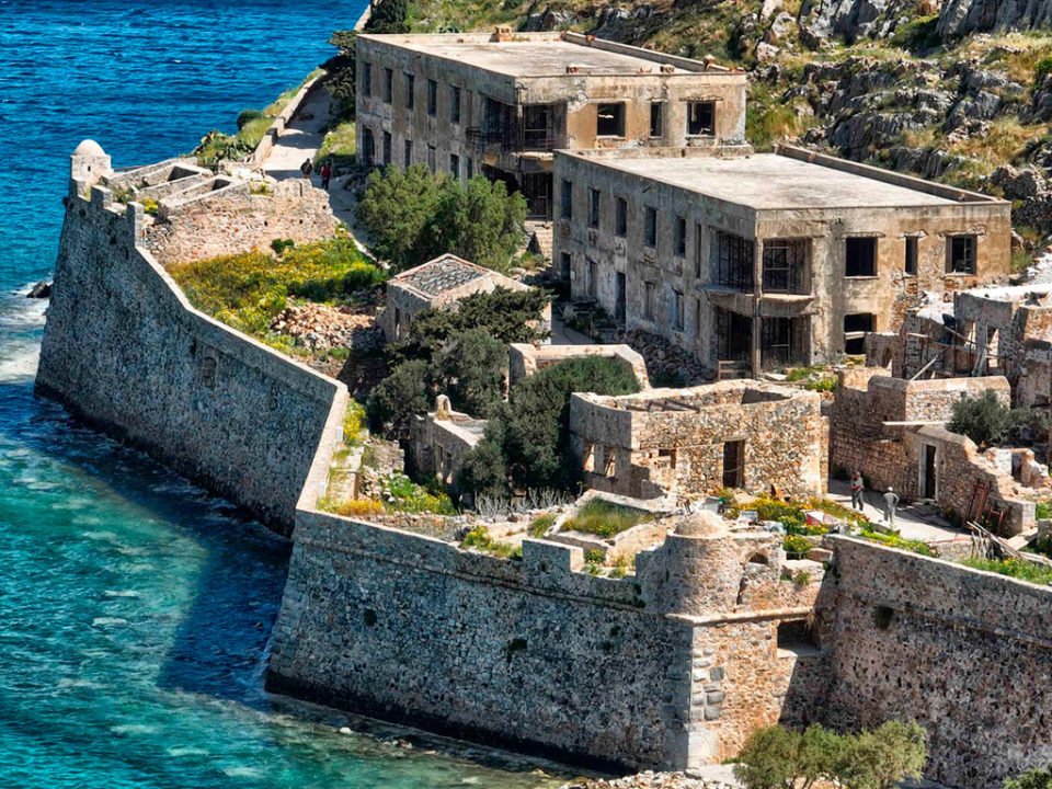 The dormitories in the northwest part of the island of Spinalonga. Credit: spinalonga-island.gr and Ephorate of Antiquities of Lasithi