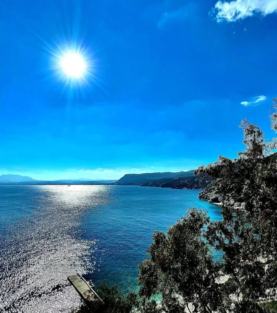 Crystal-clear waters and endless blue skies in Heraklion, Crete, Greece. Photo Credit: IG @vaggelisstam_official