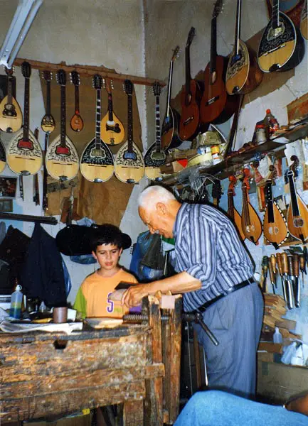 Inside the legendary Stagakis workshop in Rethymno—where the craft of Cretan lyra-making has been passed down through generations. A beautiful example of how traditional crafts in Crete live on through the hands, hearts, and stories of families. 